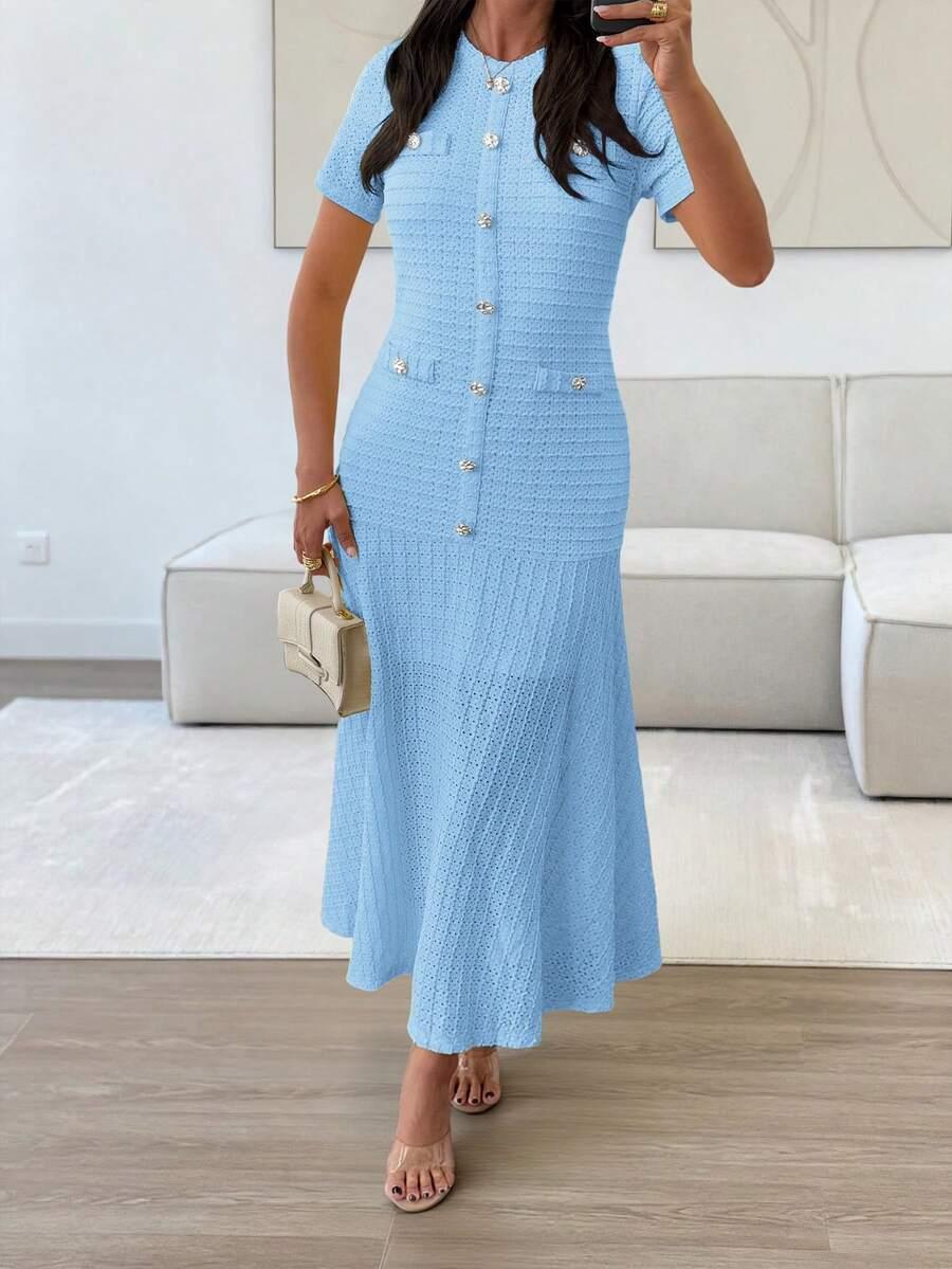 niebieska sukienka maxi
