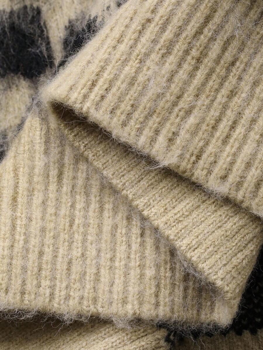 SWETER ANIMAL PRINT