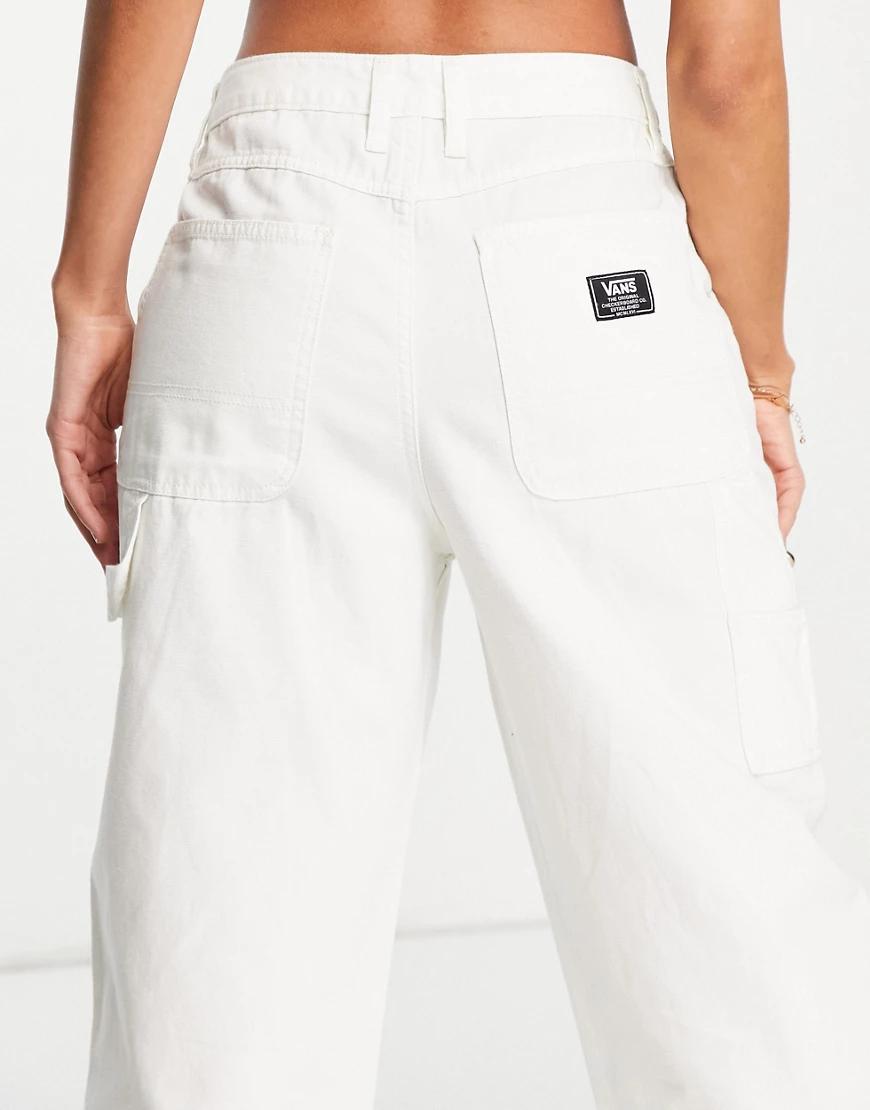 białe proste spodnie jeans