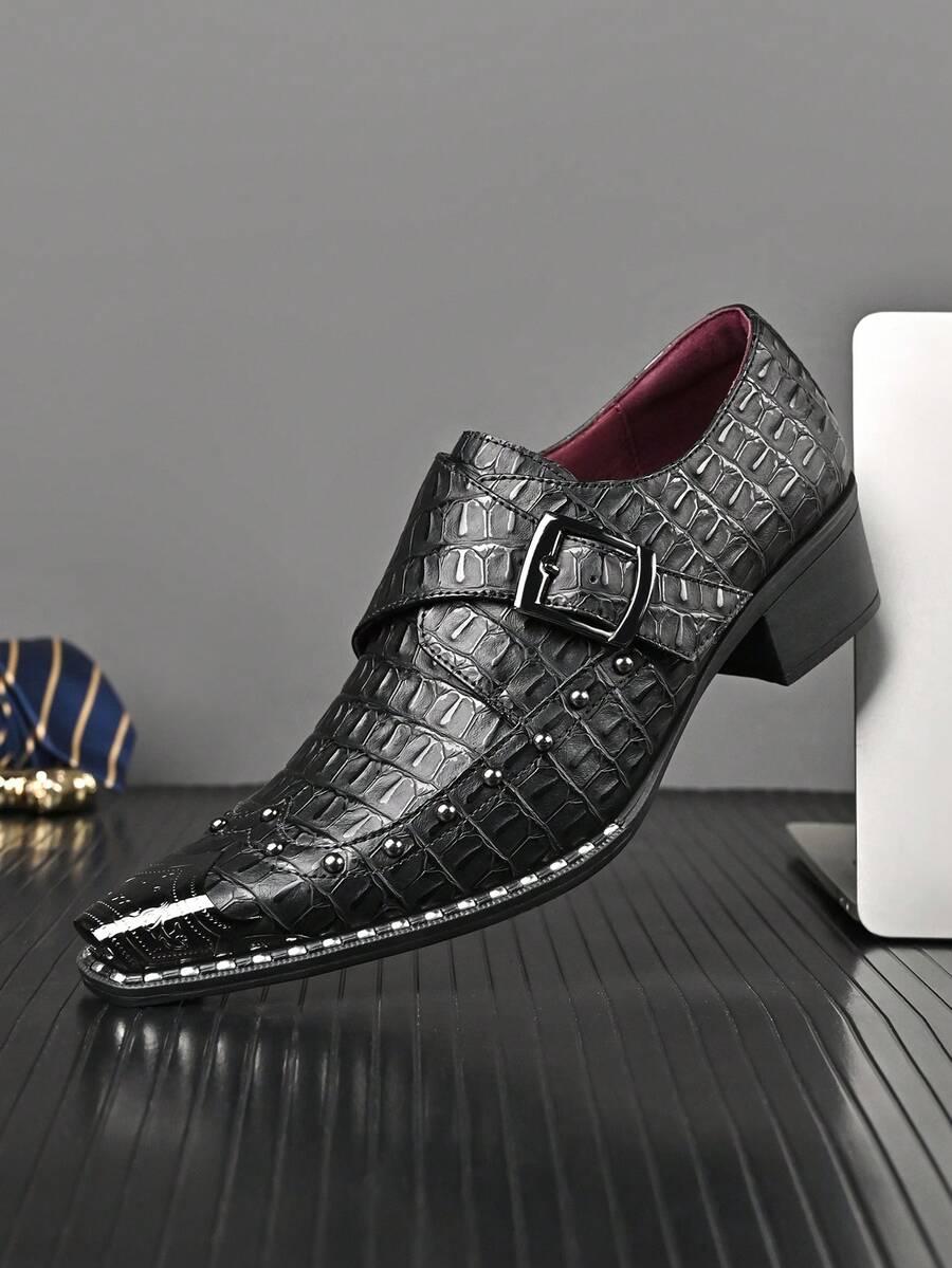czarne buty zdobienie