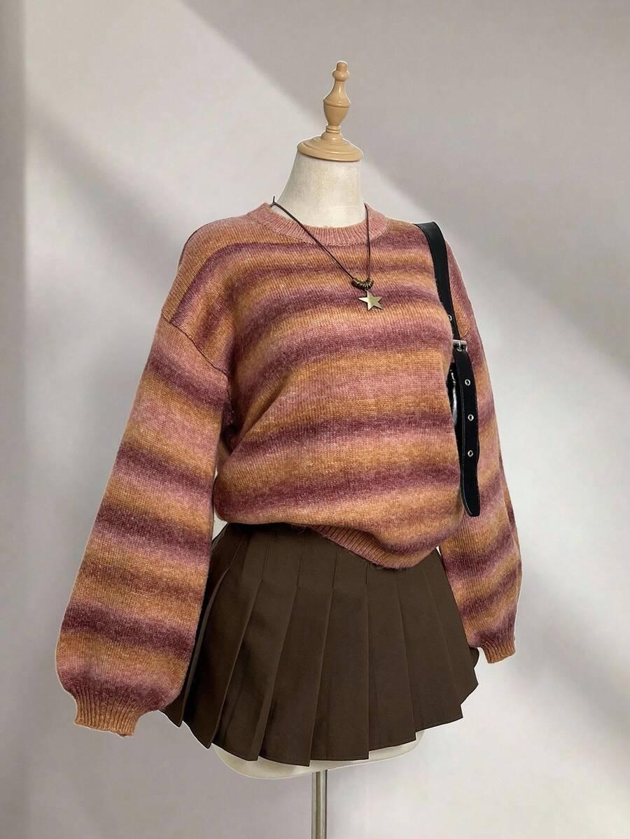 SWETER W PASKI