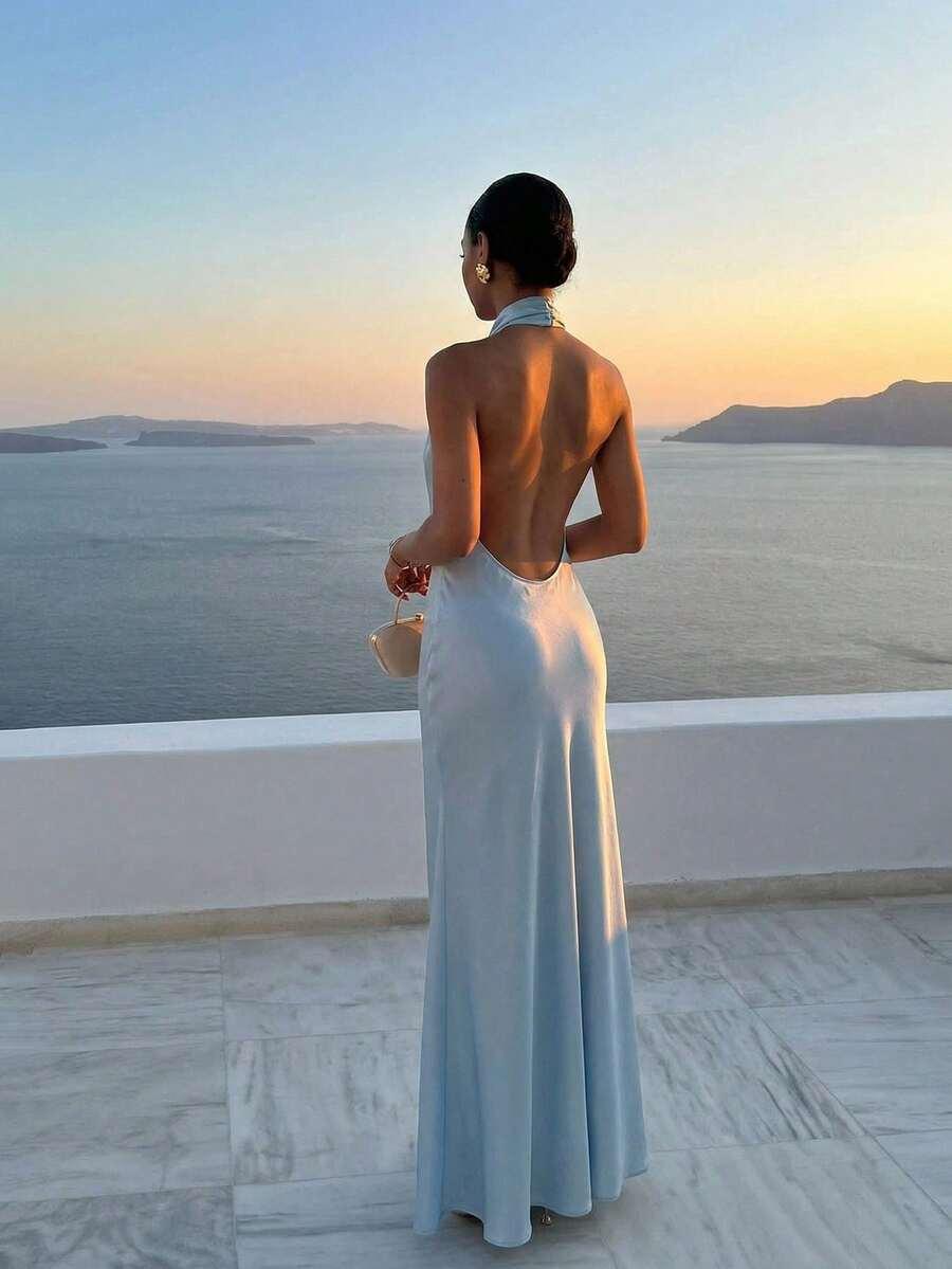 niebieska maxi sukienka