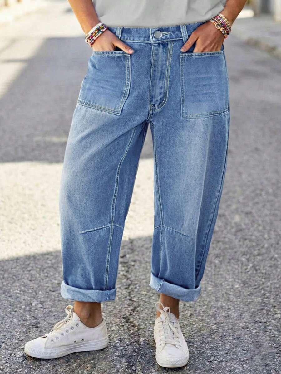 niebieskie jeansy kieszenie