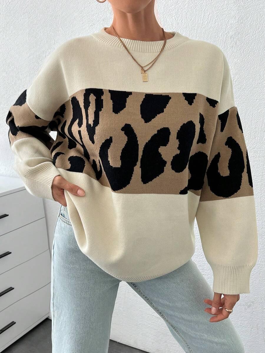 LUŹNY SWETER ŁĄCZENIE ANIMAL PRINT