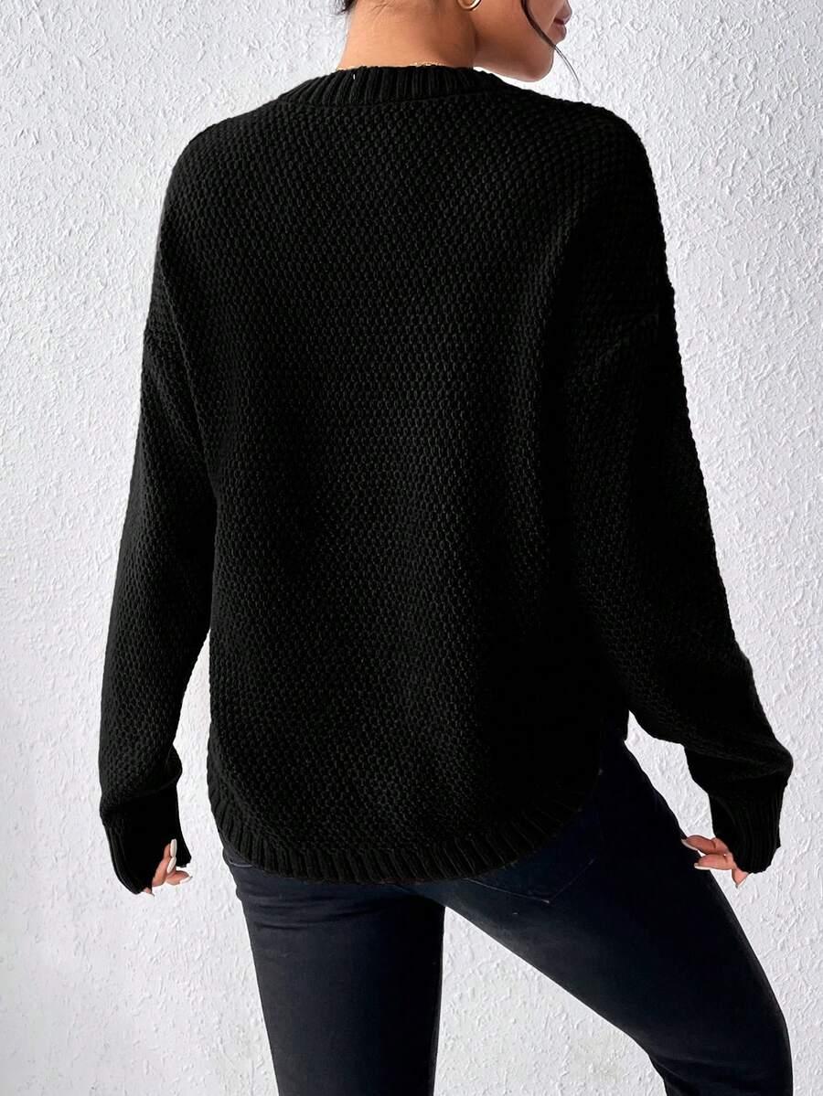 czarny sweter struktura
