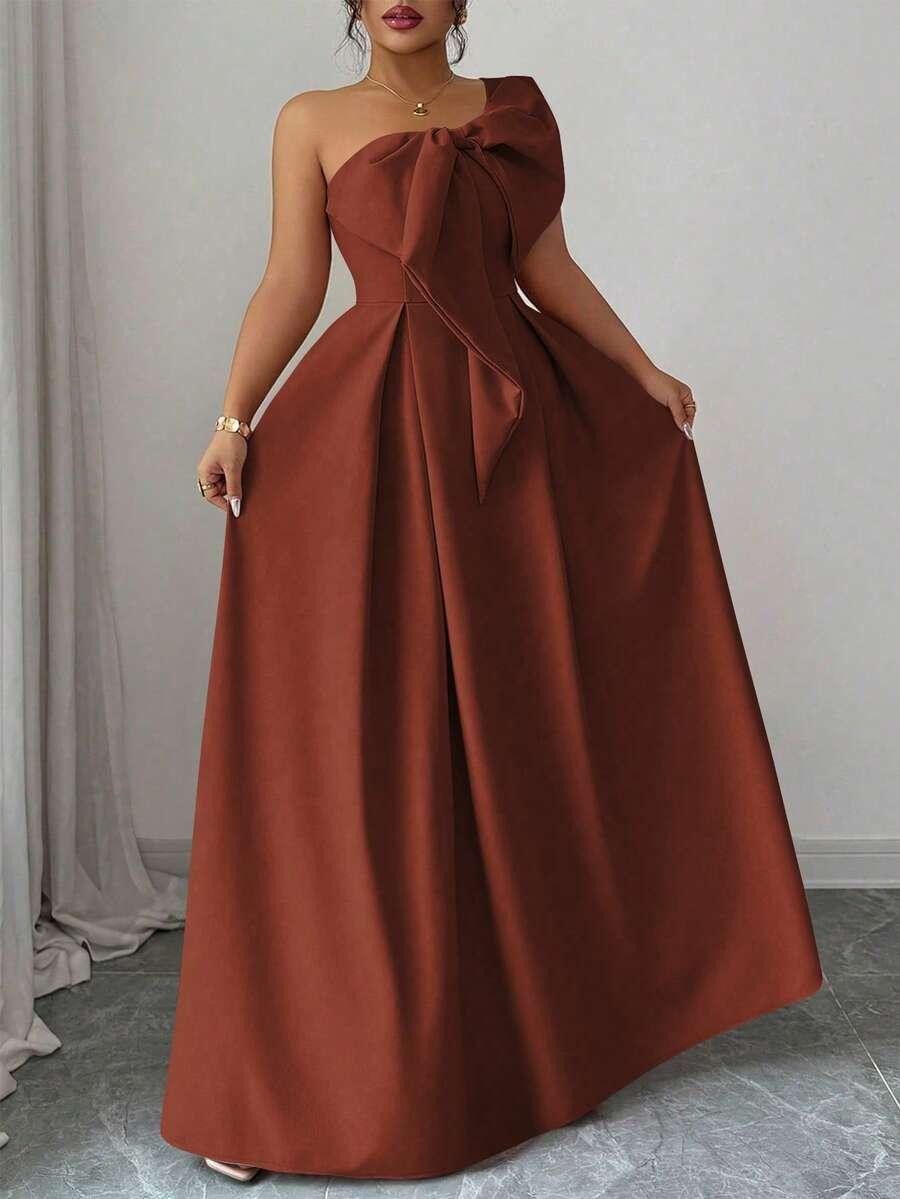 ELEGANCKA SUKIENKA MAXI NA JEDNO RAMIĘ