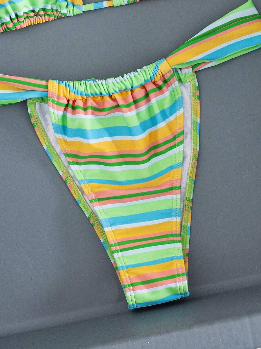dwuczęściowy strój kąpielowy