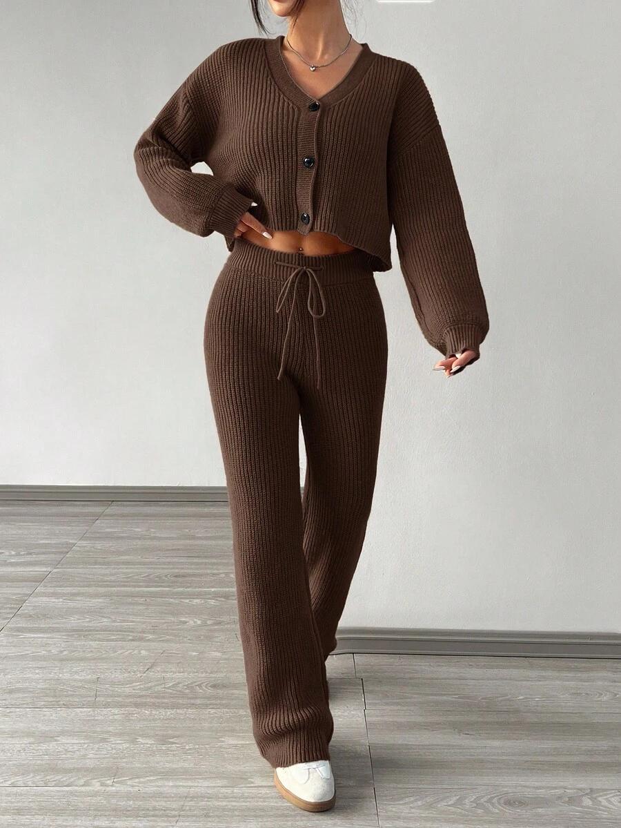 SWETER SPODNIE KOMPLET