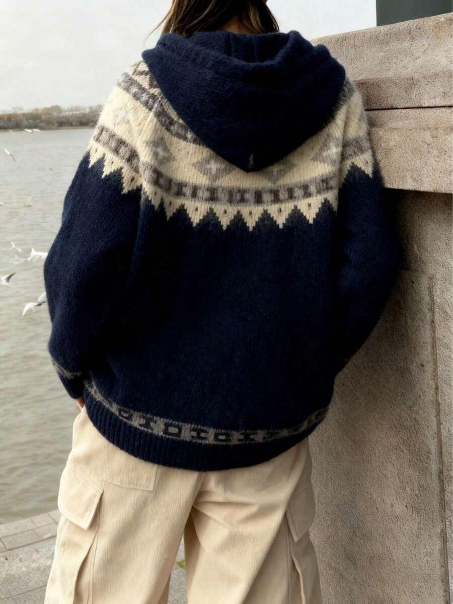 SWETER KAPTUR WZÓR