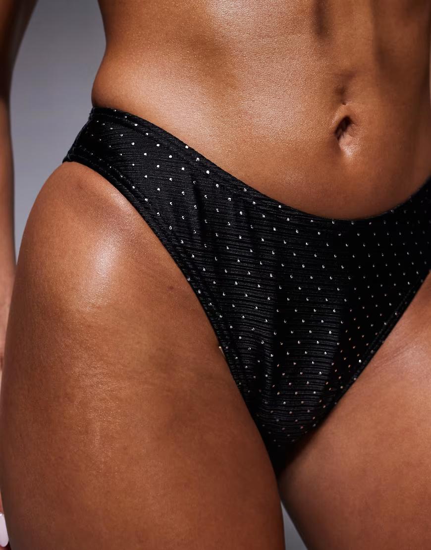 CZARNY DÓŁ OD BIKINI ZDOBIENIE
