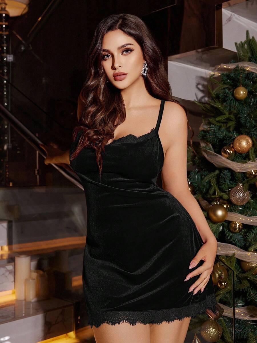 czarna mini sukienka