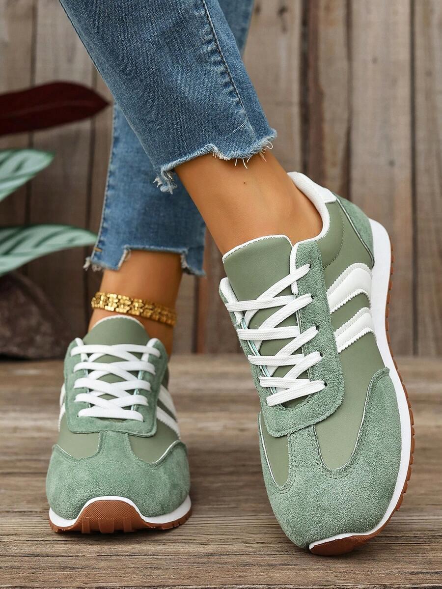 ZIELONE SZNUROWANE BUTY SPORTOWE