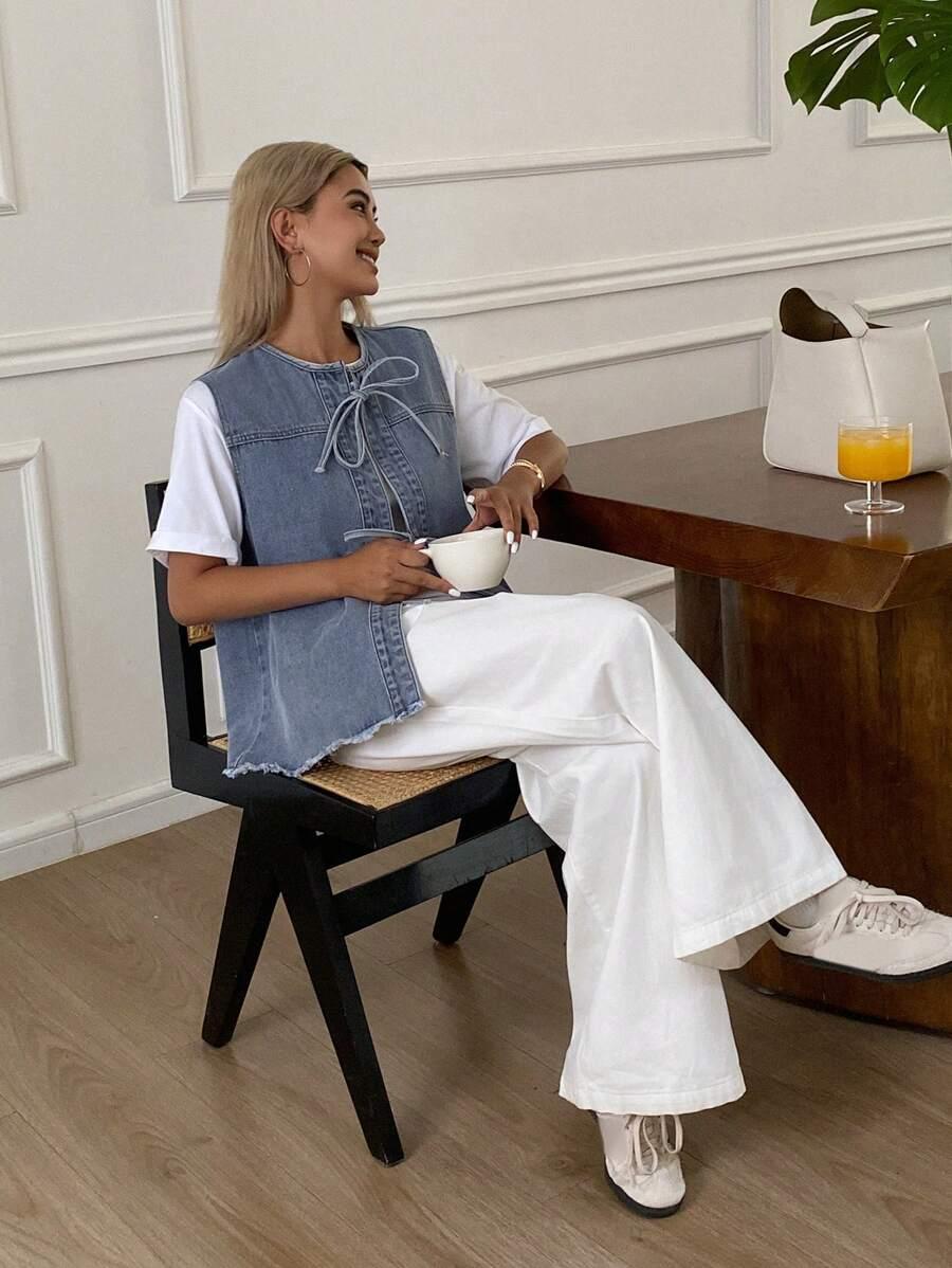 NIEBISKA KAMIZELKA JEANS WIĄZANIE