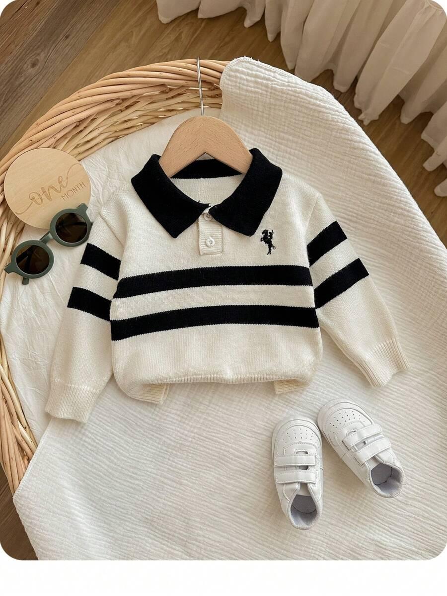 kolorowy sweter guziki 