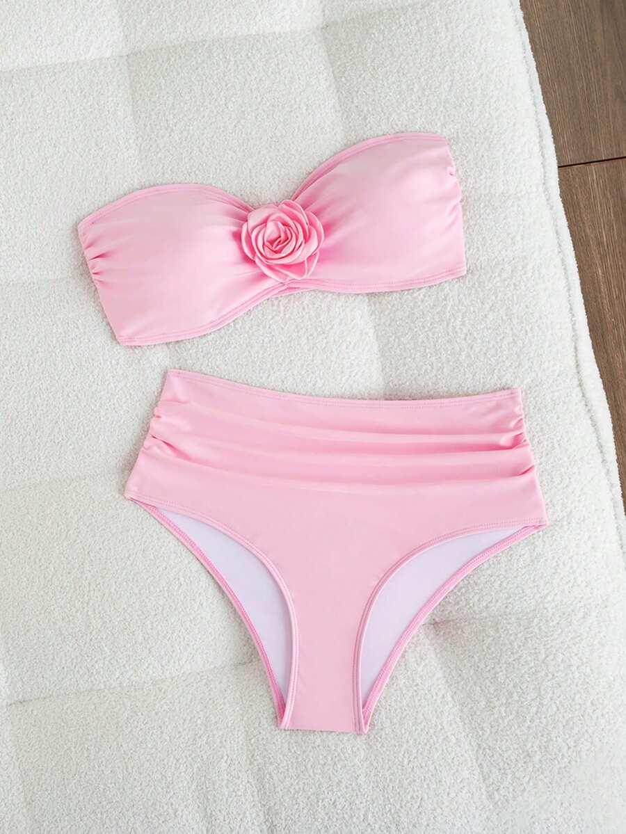 różowy strój kąpielowy