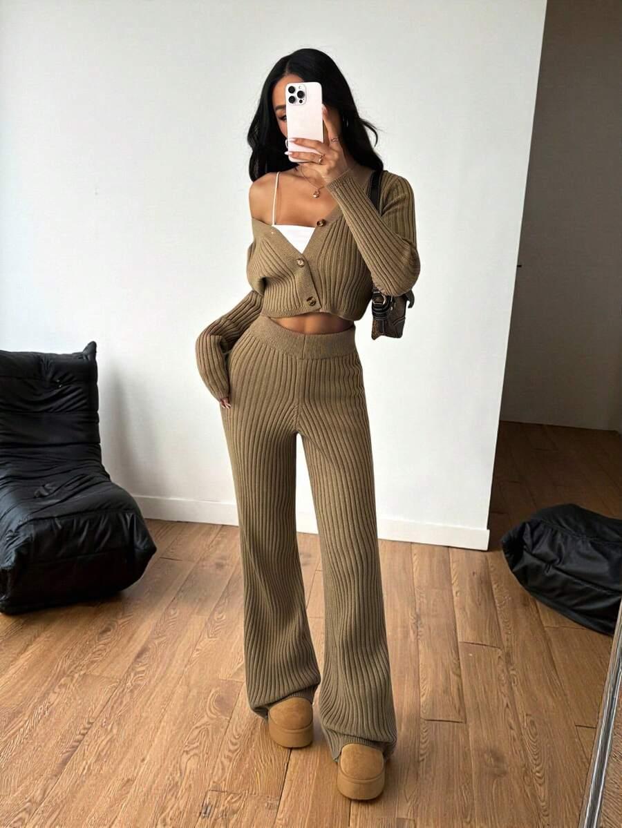 SWETER SPODNIE KOMPLET