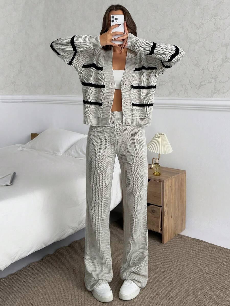 SWETER SPODNIE KOMPLET 