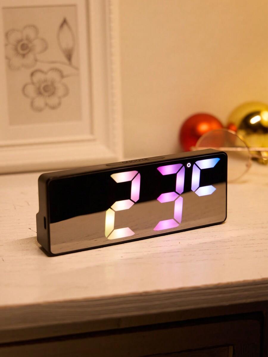 LUSTRZANY BUDZIK ELEKTRONICZNY