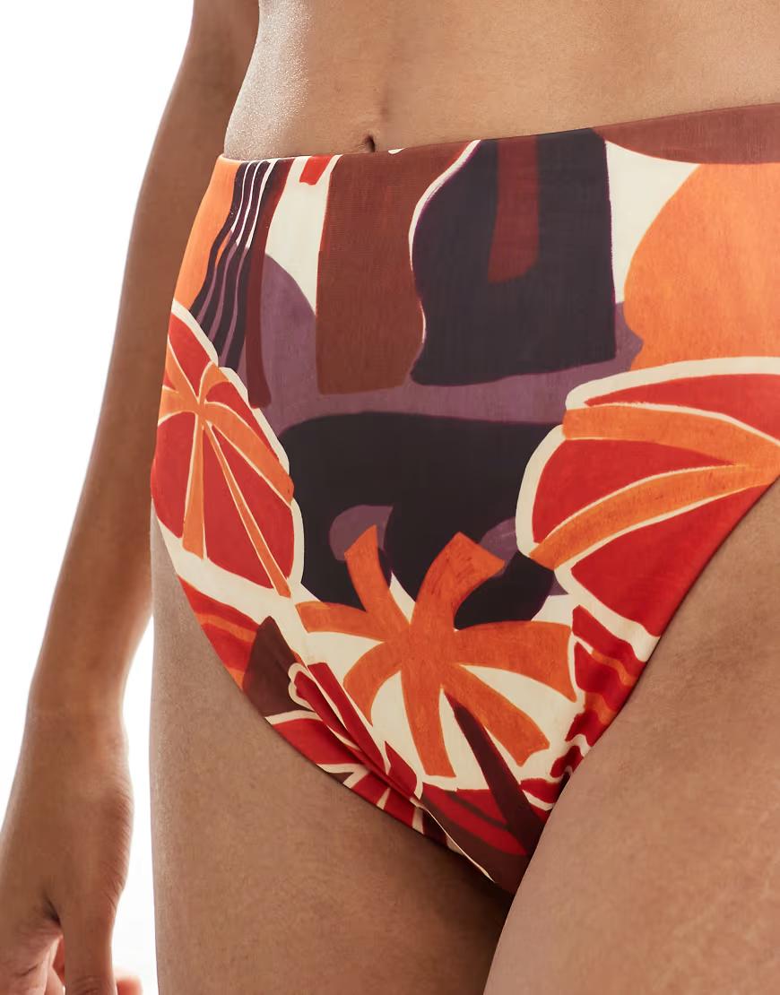 dół od bikini