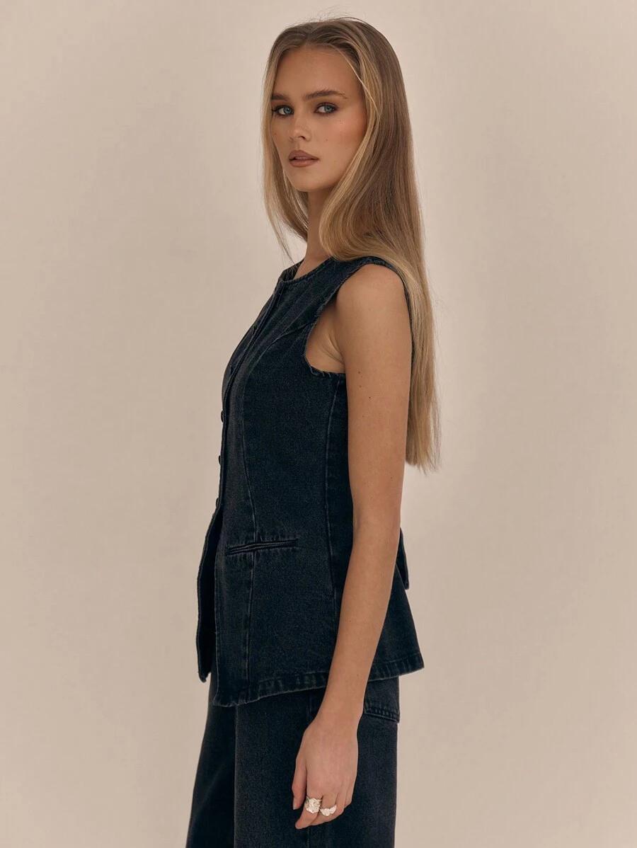 CZARNA KAMIZELKA JEANS 