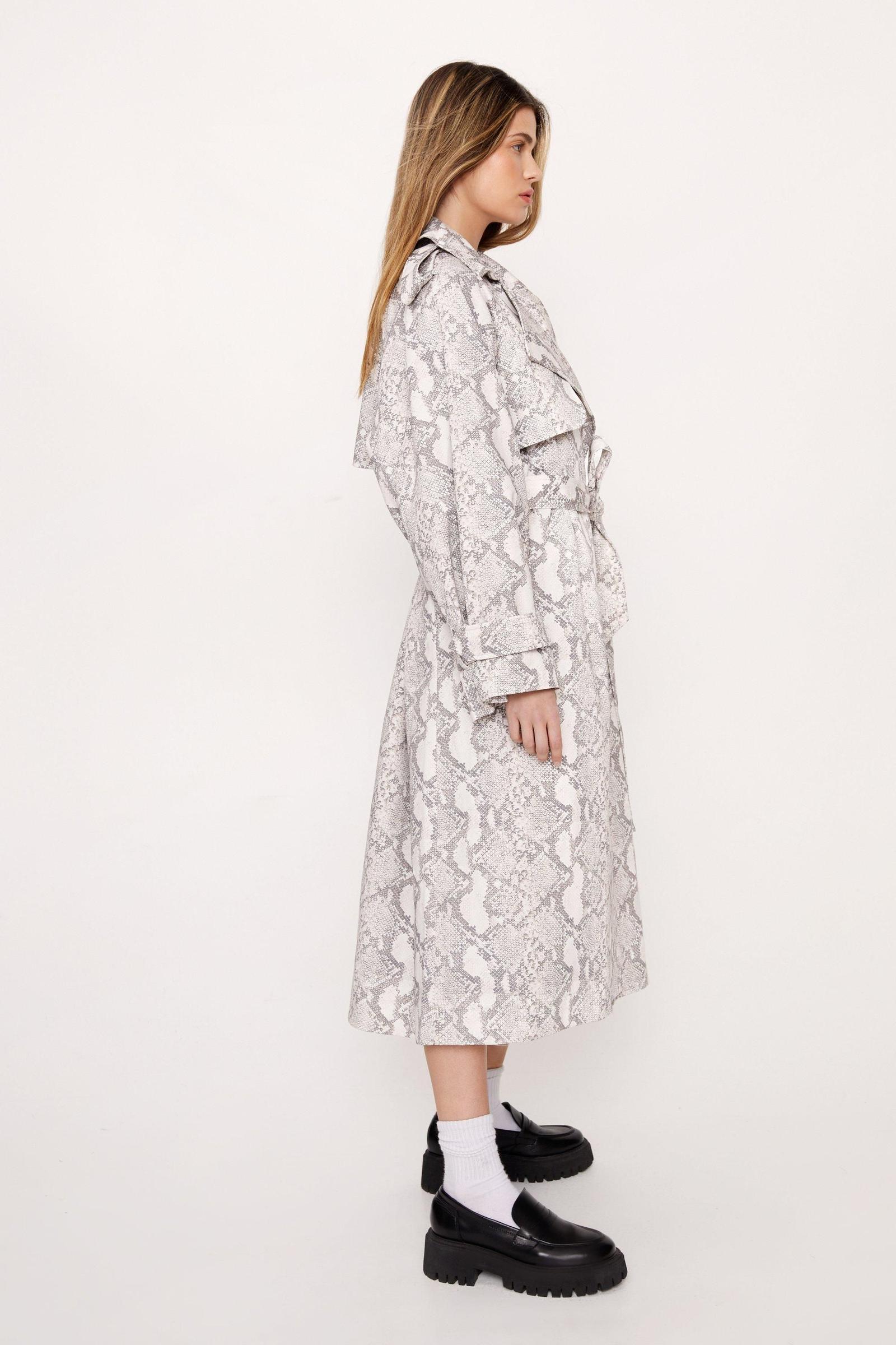 PŁASZCZ ANIMAL PRINT 