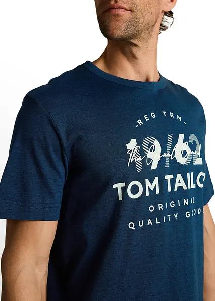 T-SHIRT Z NADRUKIEM